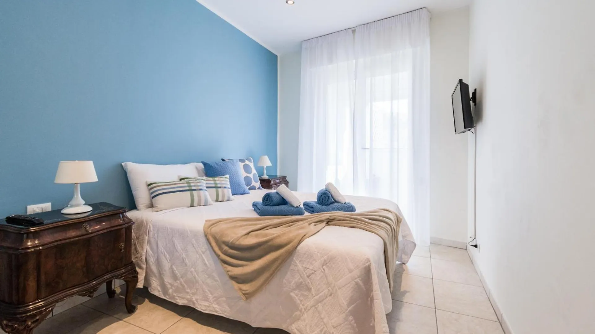 Ferienwohnung Stupendo Trilocale Posto Auto Gratuito - Wifi & Netflix Sanremo Italien