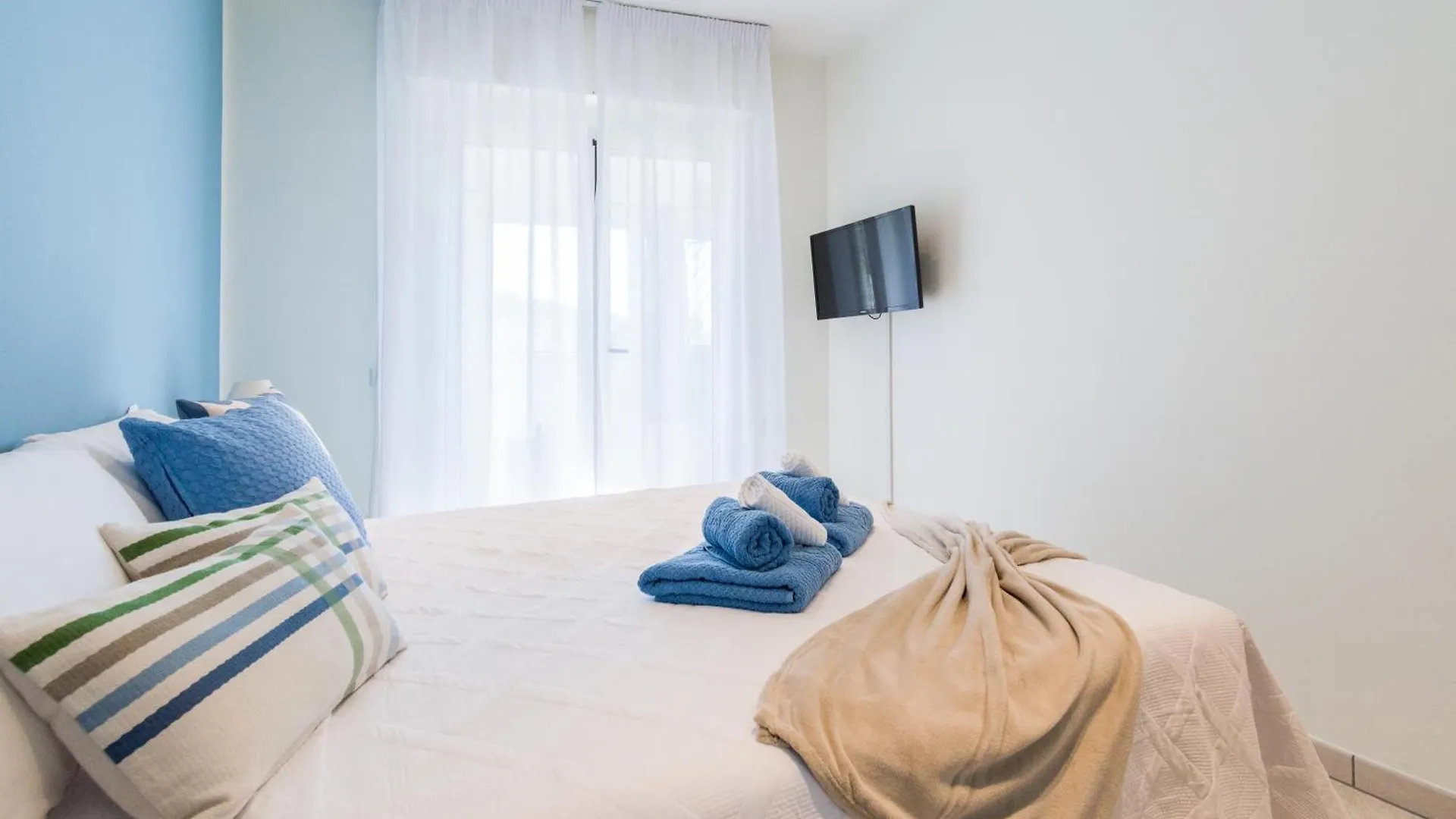 Appartement Stupendo Trilocale Posto Auto Gratuito - Wifi & Netflix à San Remo Italie