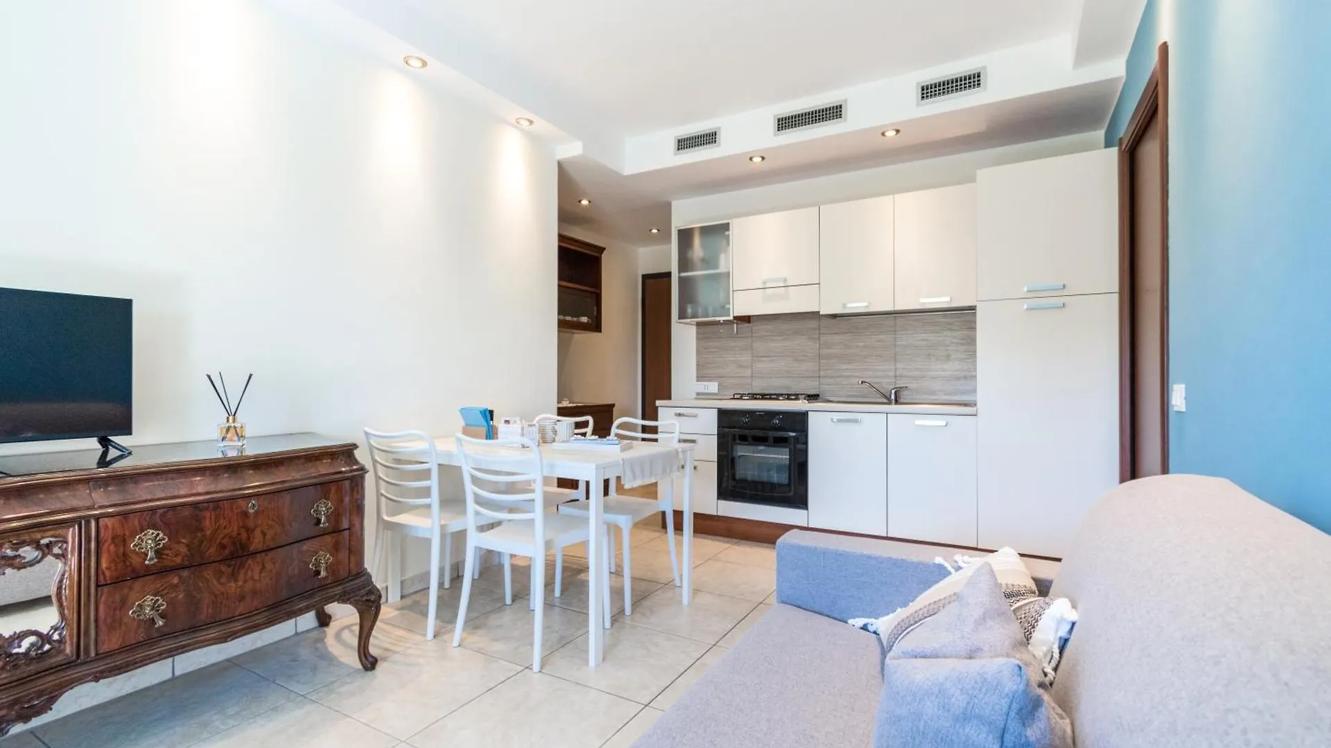 Appartement Stupendo Trilocale Posto Auto Gratuito - Wifi & Netflix à San Remo